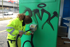 Odstránenie graffiti z náterových plôch