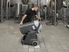 Vysávač Nilfisk VL500 - Hotelové vysávače